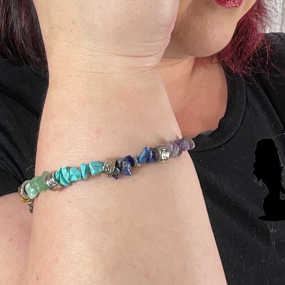 Stone Chip Rainbow Chakra Bracelet - Picture 3 of 3